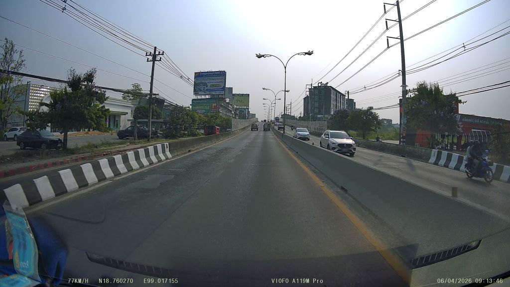 ภาพถนนตรงที่ เจริญมอเตอร์ เชียงใหม่ (ถนนมหิดล) ตั้งอยู่ ถ่ายโดย ThailandCambodia พ.ศ. 2569 (2026) · A street-level view of where เจริญมอเตอร์ เชียงใหม่ (ถนนมหิดล) · Charoen Motor Chiang Mai (thanon Mahitla) stands, by ThailandCambodia in 2569 (2026)