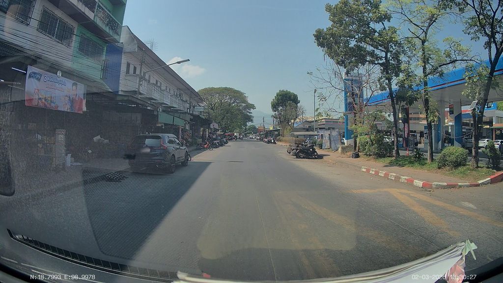 ภาพถนนตรงที่ ปตท. สเตชั่น ตั้งอยู่ ถ่ายโดย ThailandCambodia พ.ศ. 2569 (2026) · A street-level view of where ปตท. สเตชั่น · PTT. Station stands, by ThailandCambodia in 2569 (2026)