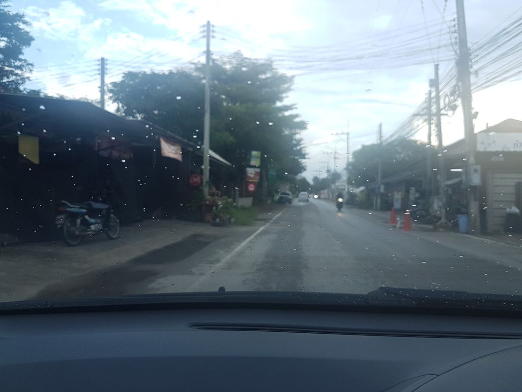 ภาพถนนตรงที่ 268'coffee by mint&เมืองวะ266 ตั้งอยู่ ถ่ายโดย ekkarin พ.ศ. 2561 (2018) · A street-level view of where 268'coffee by mint&เมืองวะ266 stands, by ekkarin in 2561 (2018)