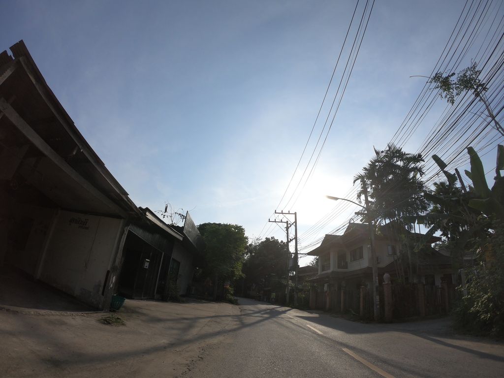 ภาพถนนตรงที่ ภัทรโฮม บ้านเช่า ตั้งอยู่ ถ่ายโดย chanuwath_grab พ.ศ. 2562 (2019) · A street-level view of where ภัทรโฮม บ้านเช่า · Phatrahom Ban Chao stands, by chanuwath_grab in 2562 (2019)