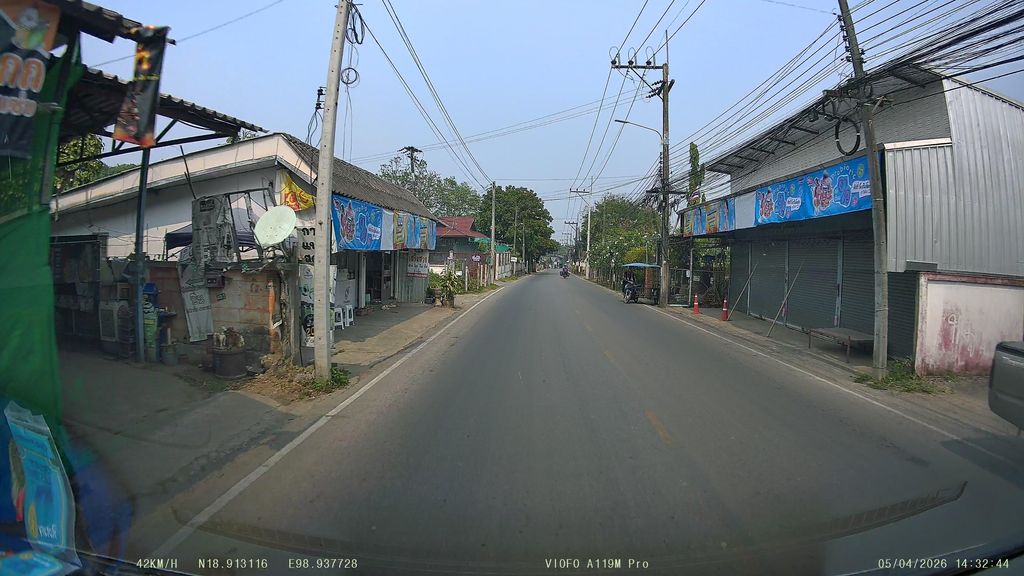ภาพถนนตรงที่ Cafe Mondo ตั้งอยู่ ถ่ายโดย ThailandCambodia พ.ศ. 2569 (2026) · A street-level view of where Cafe Mondo stands, by ThailandCambodia in 2569 (2026)