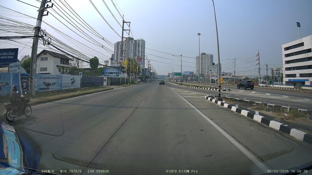ภาพถนนตรงที่ พลังยานยนต์ ตั้งอยู่ ถ่ายโดย ThailandCambodia พ.ศ. 2569 (2026) · A street-level view of where พลังยานยนต์ · Phlangyanyon stands, by ThailandCambodia in 2569 (2026)