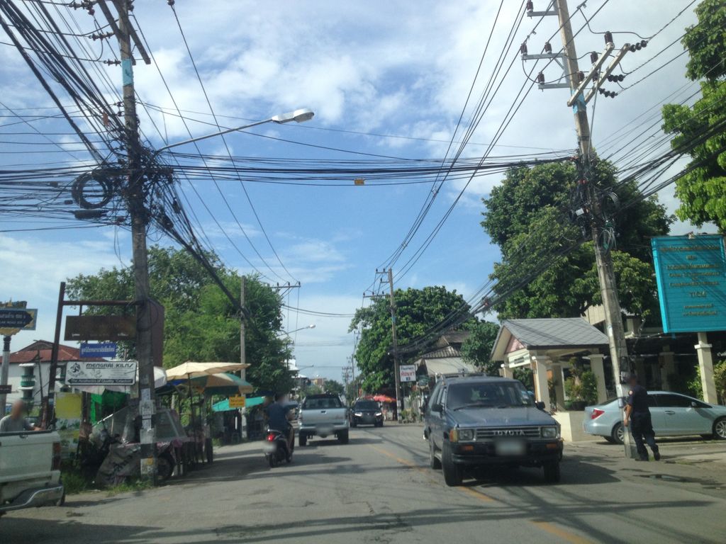 ภาพถนนตรงที่ โรงเรียนสาขาบ้านขุนสาบ ตั้งอยู่ ถ่ายโดย jimwatana พ.ศ. 2558 (2015) · A street-level view of where โรงเรียนสาขาบ้านขุนสาบ · Sakha Ban Khun Sap School stands, by jimwatana in 2558 (2015)