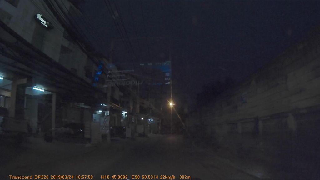 ภาพถนนตรงที่ ร้านเเว่นตา Twin Optic ตั้งอยู่ ถ่ายโดย mapcreator พ.ศ. 2562 (2019) · A street-level view of where ร้านเเว่นตา Twin Optic stands, by mapcreator in 2562 (2019)