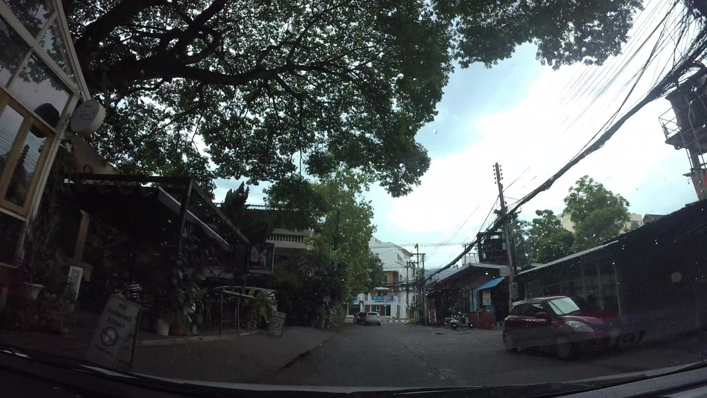 ภาพถนนตรงที่ Groon Bread & Brunch Cafe ตั้งอยู่ ถ่ายโดย kaart_3 พ.ศ. 2562 (2019) · A street-level view of where Groon Bread & Brunch Cafe stands, by kaart_3 in 2562 (2019)