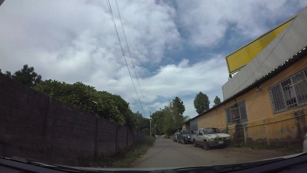 ภาพถนนตรงที่ ลาบตำยำย่างหมูน้อย ตั้งอยู่ ถ่ายโดย kaart_3 พ.ศ. 2562 (2019) · A street-level view of where ลาบตำยำย่างหมูน้อย · Lap Tamyamyang Munya stands, by kaart_3 in 2562 (2019)