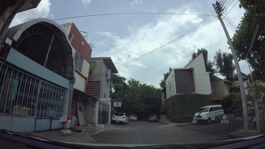 ภาพถนนตรงที่ Sept29we Cornerstone ตั้งอยู่ ถ่ายโดย kaart_3 พ.ศ. 2562 (2019) · A street-level view of where Sept29we Cornerstone stands, by kaart_3 in 2562 (2019)