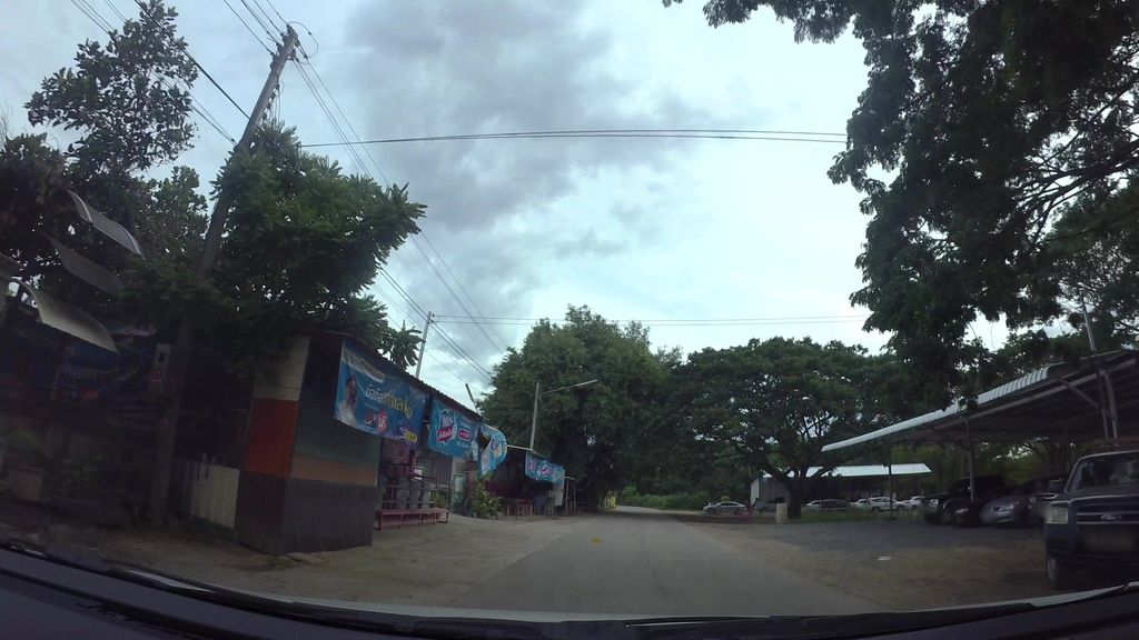 ภาพถนนตรงที่ หอพักอัมพวัน ตั้งอยู่ ถ่ายโดย kaart_3 พ.ศ. 2562 (2019) · A street-level view of where หอพักอัมพวัน · Amphawan Dormitory stands, by kaart_3 in 2562 (2019)