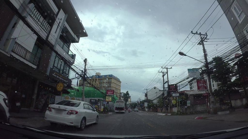 ภาพถนนตรงที่ Rimnim Hostel ตั้งอยู่ ถ่ายโดย kaart_3 พ.ศ. 2562 (2019) · A street-level view of where Rimnim Hostel stands, by kaart_3 in 2562 (2019)