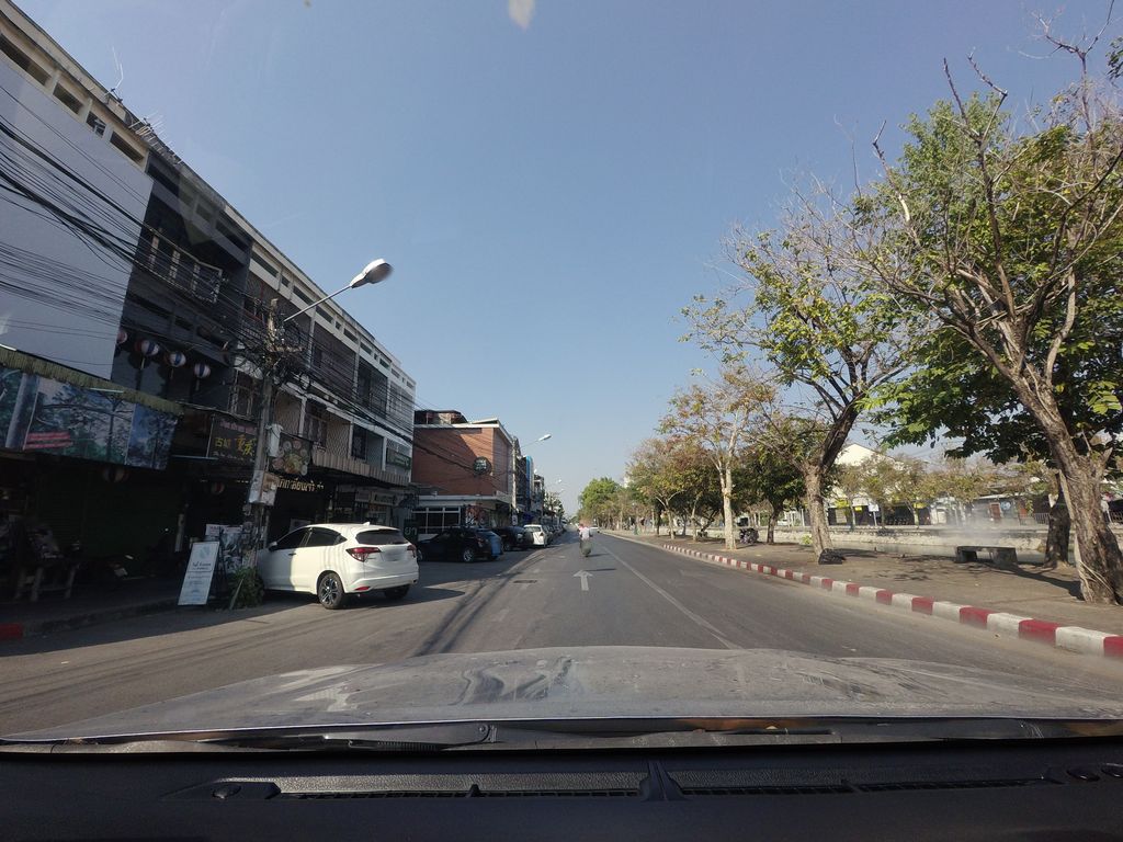 ภาพถนนตรงที่ Elephant Nature Park ตั้งอยู่ ถ่ายโดย mishari พ.ศ. 2564 (2021) · A street-level view of where Elephant Nature Park stands, by mishari in 2564 (2021)