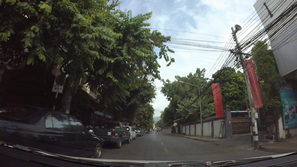 ภาพถนนตรงที่ SM Travel ตั้งอยู่ ถ่ายโดย kaart_3 พ.ศ. 2562 (2019) · A street-level view of where SM Travel stands, by kaart_3 in 2562 (2019)