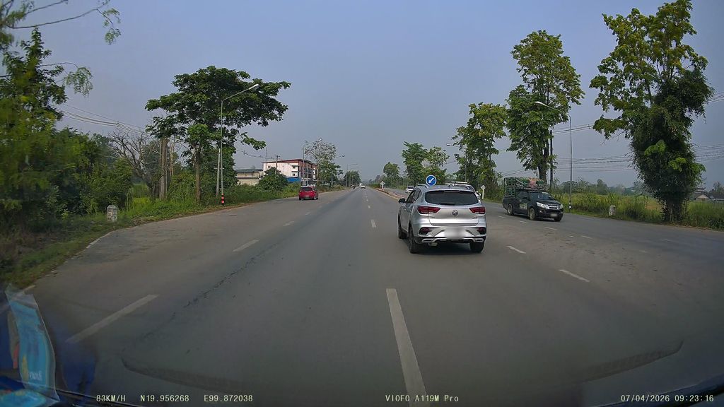 ภาพถนนตรงที่ AIA Airport : Office khun Supakij Chuemuangphan ตั้งอยู่ ถ่ายโดย ThailandCambodia พ.ศ. 2569 (2026) · A street-level view of where AIA Airport : Office khun Supakij Chuemuangphan stands, by ThailandCambodia in 2569 (2026)