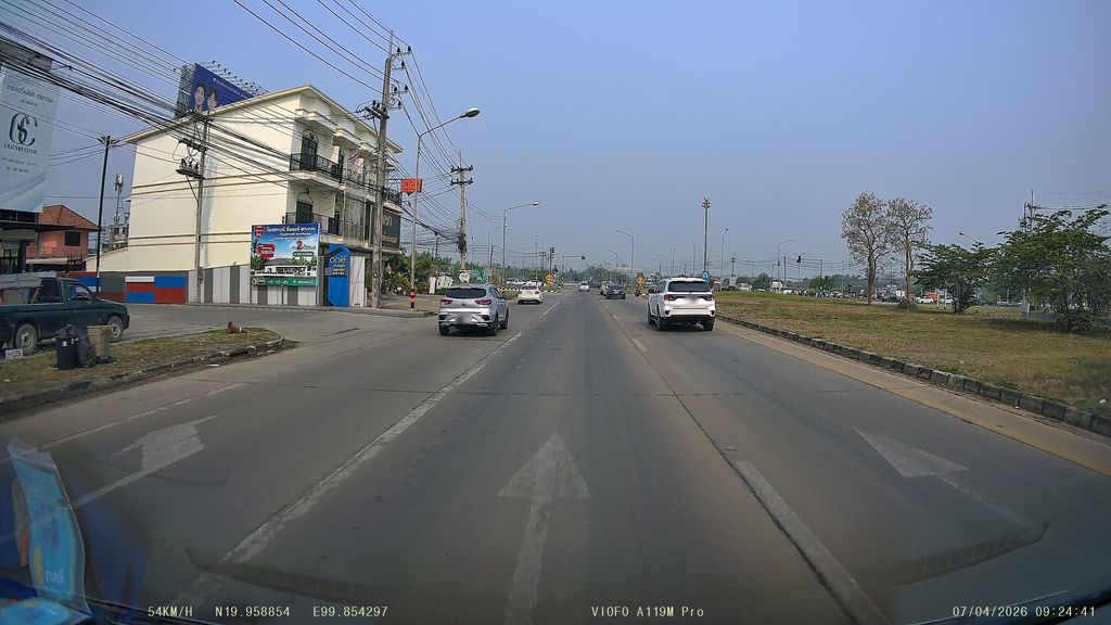 ภาพถนนตรงที่ The exclusive clinic ตั้งอยู่ ถ่ายโดย ThailandCambodia พ.ศ. 2569 (2026) · A street-level view of where The exclusive clinic stands, by ThailandCambodia in 2569 (2026)