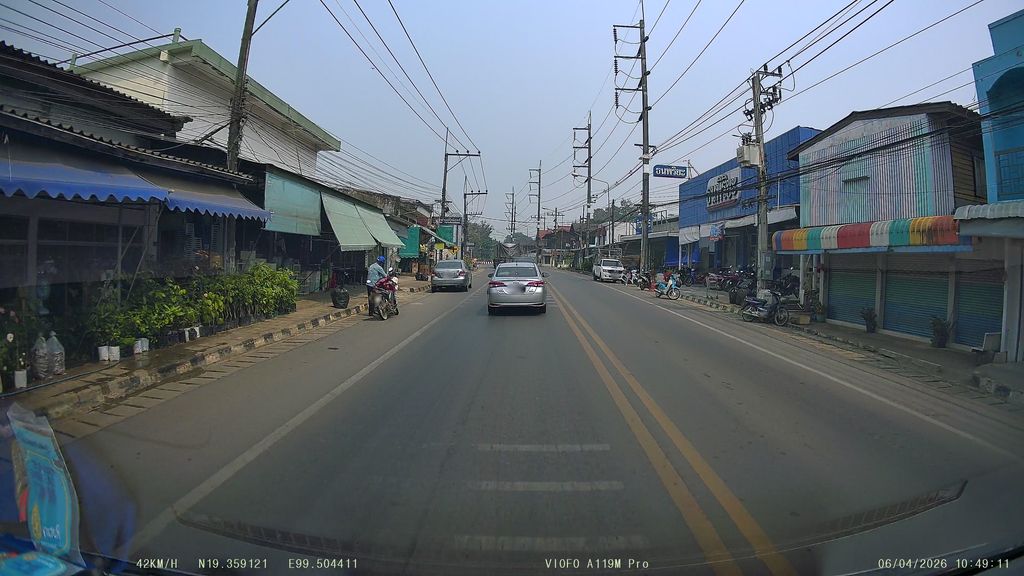 ภาพถนนตรงที่ มาลัยพร เภสัช ตั้งอยู่ ถ่ายโดย ThailandCambodia พ.ศ. 2569 (2026) · A street-level view of where มาลัยพร เภสัช · Malaiphon Phesat stands, by ThailandCambodia in 2569 (2026)