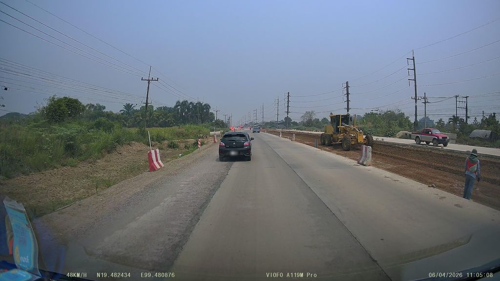 ภาพถนนตรงที่ เหยากล้วยปิ้ง ตั้งอยู่ ถ่ายโดย ThailandCambodia พ.ศ. 2569 (2026) · A street-level view of where เหยากล้วยปิ้ง · Yao Kluai Ping stands, by ThailandCambodia in 2569 (2026)