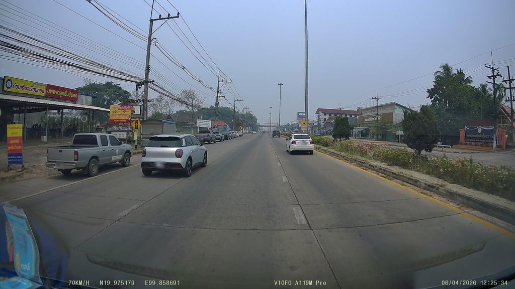 ภาพถนนตรงที่ ร้านสากกะเบือยันเรือรบ บ้านดู่ ตั้งอยู่ ถ่ายโดย ThailandCambodia พ.ศ. 2569 (2026) · A street-level view of where ร้านสากกะเบือยันเรือรบ บ้านดู่ · Ran Sakkabueainarueanba Ban Du stands, by ThailandCambodia in 2569 (2026)