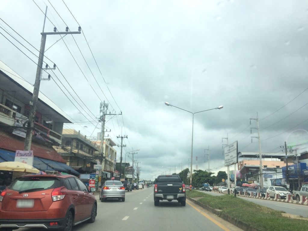 ภาพถนนตรงที่ ไทเปเกี๊ยวจ้าน - 台北餃子站 ตั้งอยู่ ถ่ายโดย prasert พ.ศ. 2559 (2016) · A street-level view of where ไทเปเกี๊ยวจ้าน - 台北餃子站 · Thaipe Kiao Chan - 台北餃子站 stands, by prasert in 2559 (2016)
