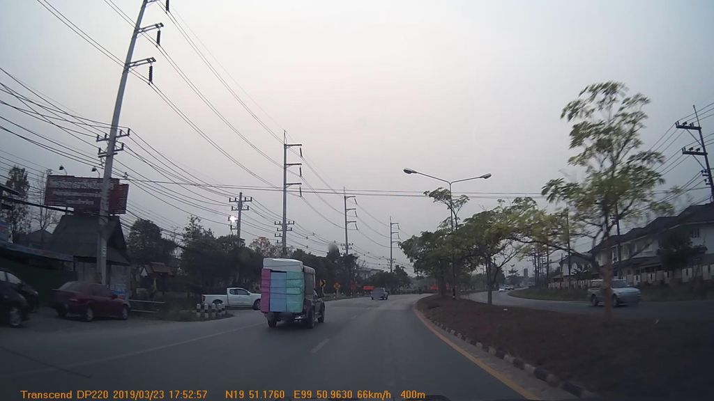 ภาพถนนตรงที่ Smile Car สมายด์ คาร์ ตั้งอยู่ ถ่ายโดย mapcreator พ.ศ. 2562 (2019) · A street-level view of where Smile Car สมายด์ คาร์ stands, by mapcreator in 2562 (2019)