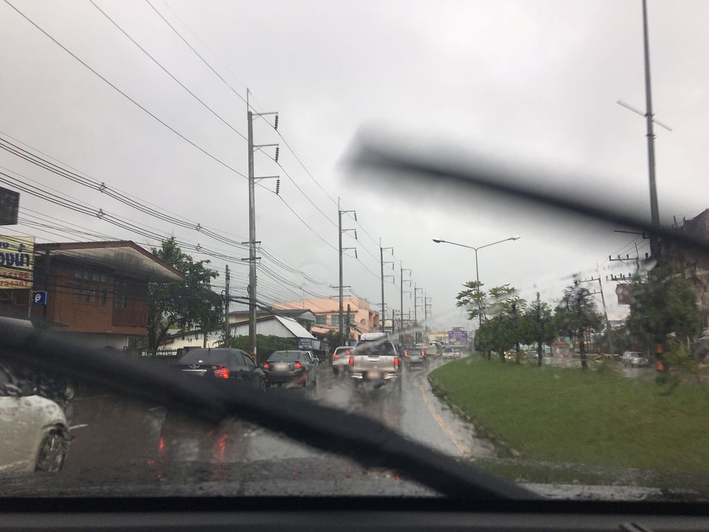 ภาพถนนตรงที่ สามแยกแม่จัน,เชียงแสน,แม่สาย ตั้งอยู่ ถ่ายโดย wapriz พ.ศ. 2561 (2018) · A street-level view of where สามแยกแม่จัน,เชียงแสน,แม่สาย · Samyaekmaechan,Chiang Saen,Mae Sai stands, by wapriz in 2561 (2018)