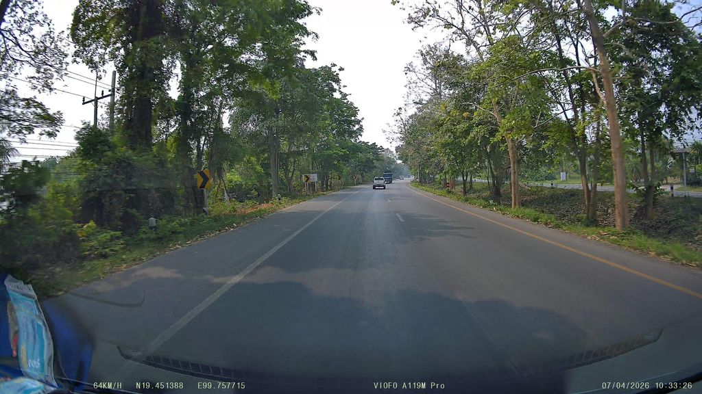 ภาพถนนตรงที่ Cafe Lomnjoy ตั้งอยู่ ถ่ายโดย ThailandCambodia พ.ศ. 2569 (2026) · A street-level view of where Cafe Lomnjoy stands, by ThailandCambodia in 2569 (2026)