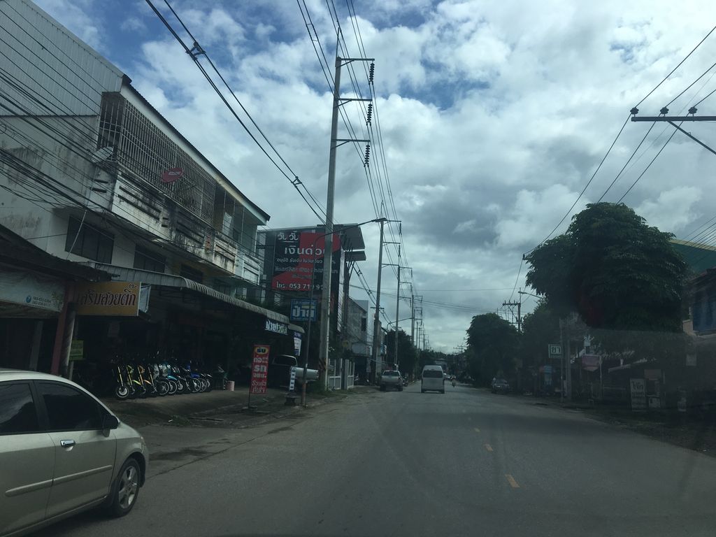 ภาพถนนตรงที่ รันรัน แกงกะหรี่ 蘭カレーライス ตั้งอยู่ ถ่ายโดย wapriz พ.ศ. 2561 (2018) · A street-level view of where รันรัน แกงกะหรี่ 蘭カレーライス · Ranran Kaengkari 蘭カレーライス stands, by wapriz in 2561 (2018)