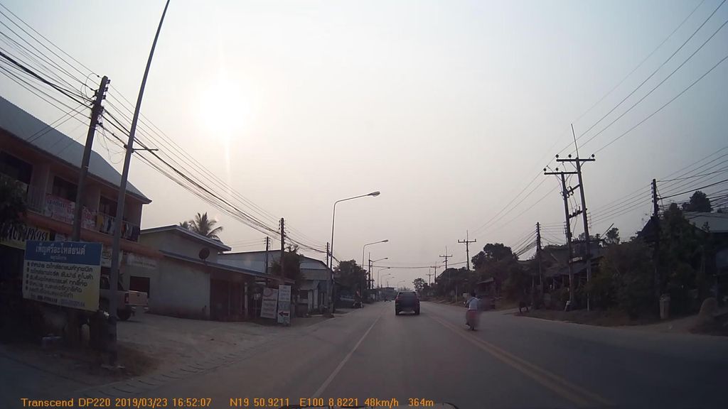 ภาพถนนตรงที่ ปลื้ม ก๋วยเตี๋ยว ตั้งอยู่ ถ่ายโดย mapcreator พ.ศ. 2562 (2019) · A street-level view of where ปลื้ม ก๋วยเตี๋ยว · Pluem Kuaitiao stands, by mapcreator in 2562 (2019)