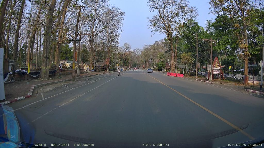 ภาพถนนตรงที่ Pigasos Coffee ตั้งอยู่ ถ่ายโดย ThailandCambodia พ.ศ. 2569 (2026) · A street-level view of where Pigasos Coffee stands, by ThailandCambodia in 2569 (2026)