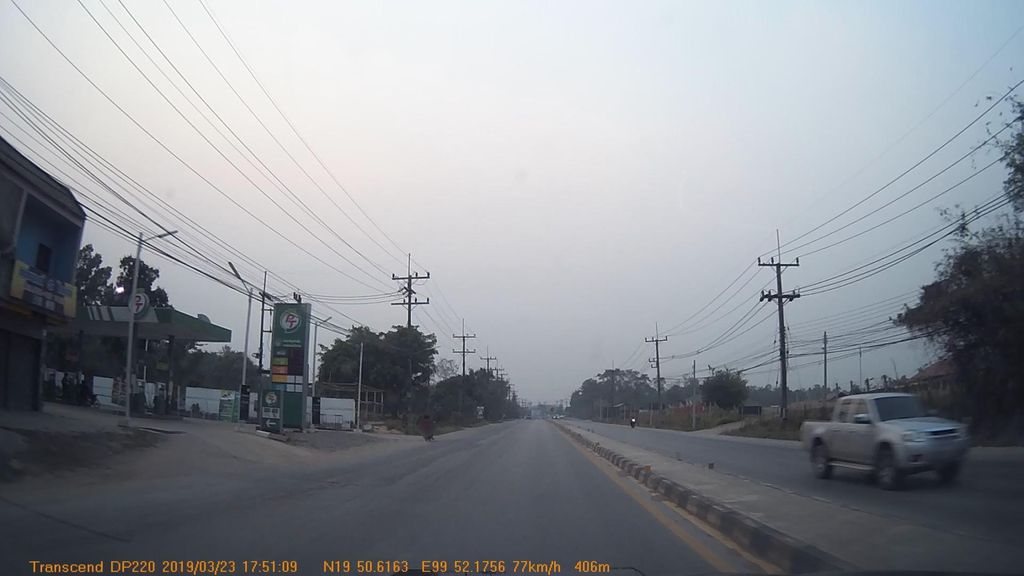 ภาพถนนตรงที่ ร้านอาหารครัวคุณยาย ตั้งอยู่ ถ่ายโดย mapcreator พ.ศ. 2562 (2019) · A street-level view of where ร้านอาหารครัวคุณยาย · Khruakhunyai Restaurant stands, by mapcreator in 2562 (2019)