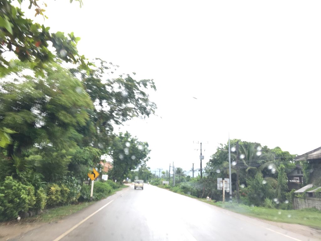ภาพถนนตรงที่ สถานีป่าแดด :: Padad Station ตั้งอยู่ ถ่ายโดย wapriz พ.ศ. 2561 (2018) · A street-level view of where สถานีป่าแดด :: Padad Station stands, by wapriz in 2561 (2018)