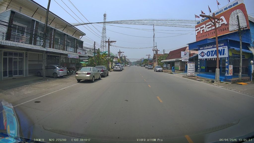 ภาพถนนตรงที่ คลินิกเทคนิคการแพทย์ ดีงามแล็บ ตั้งอยู่ ถ่ายโดย ThailandCambodia พ.ศ. 2569 (2026) · A street-level view of where คลินิกเทคนิคการแพทย์ ดีงามแล็บ · Theknik Kanphaet Dingamlaep Clinic stands, by ThailandCambodia in 2569 (2026)