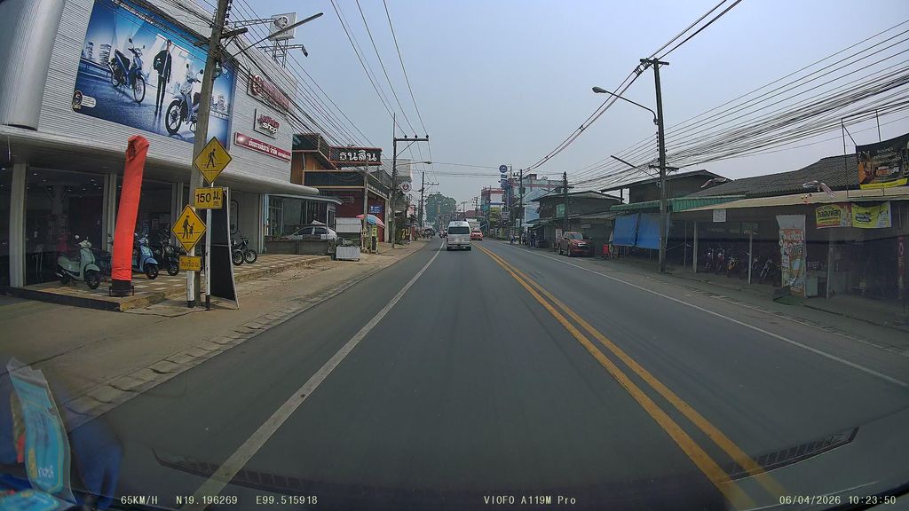 ภาพถนนตรงที่ กะเพราถาดนายหนวด ตั้งอยู่ ถ่ายโดย ThailandCambodia พ.ศ. 2569 (2026) · A street-level view of where กะเพราถาดนายหนวด · Kaphraothat Nai Nuat stands, by ThailandCambodia in 2569 (2026)