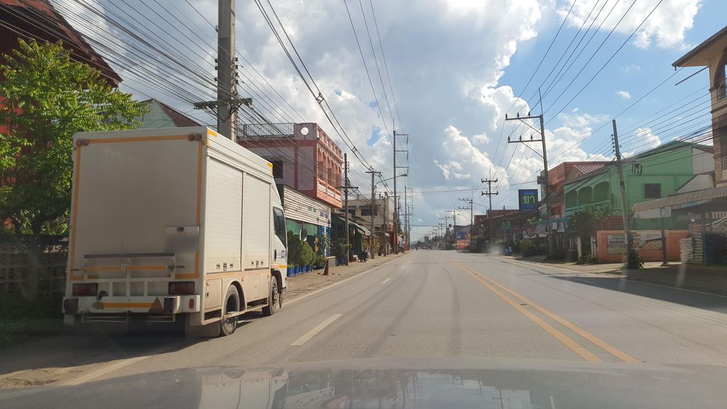 ภาพถนนตรงที่ เฉียบ การช่าง ตั้งอยู่ ถ่ายโดย jrcarlsen พ.ศ. 2564 (2021) · A street-level view of where เฉียบ การช่าง · Chiap Kanchang stands, by jrcarlsen in 2564 (2021)