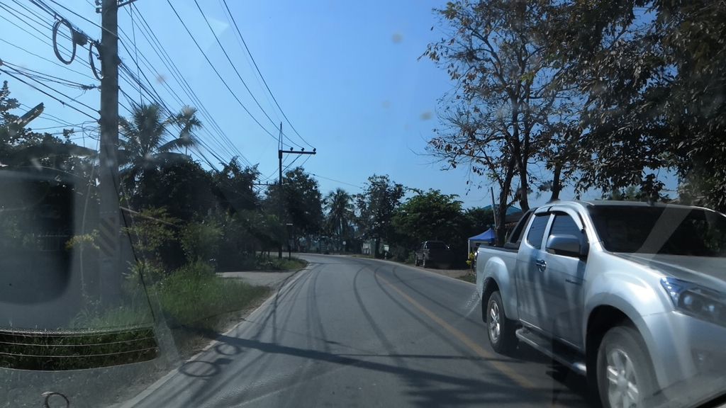 ภาพถนนตรงที่ ทศพลหมูสด Cp ตั้งอยู่ ถ่ายโดย charlesano พ.ศ. 2561 (2018) · A street-level view of where ทศพลหมูสด Cp · Thasaphonmutda Cp stands, by charlesano in 2561 (2018)