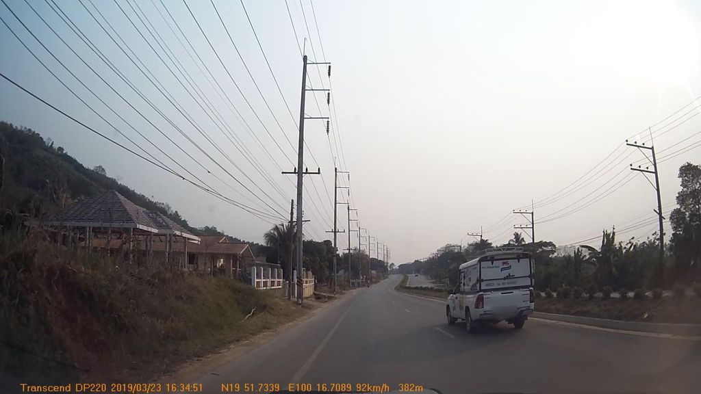 ภาพถนนตรงที่ ตลาดนัดสวนกุนตู ณ ขุนตาล ตั้งอยู่ ถ่ายโดย mapcreator พ.ศ. 2562 (2019) · A street-level view of where ตลาดนัดสวนกุนตู ณ ขุนตาล · Nat Suan Kun Tu Na Khun Tan Market stands, by mapcreator in 2562 (2019)