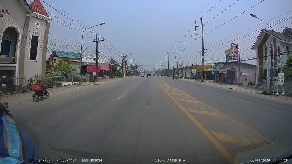 ภาพถนนตรงที่ ร้านชายสี่บะหมี่เกี๊ยว ถนนสี่เลน ตั้งอยู่ ถ่ายโดย ThailandCambodia พ.ศ. 2569 (2026) · A street-level view of where ร้านชายสี่บะหมี่เกี๊ยว ถนนสี่เลน · Ran Chaisi Bamikiao Thanon Si Len stands, by ThailandCambodia in 2569 (2026)