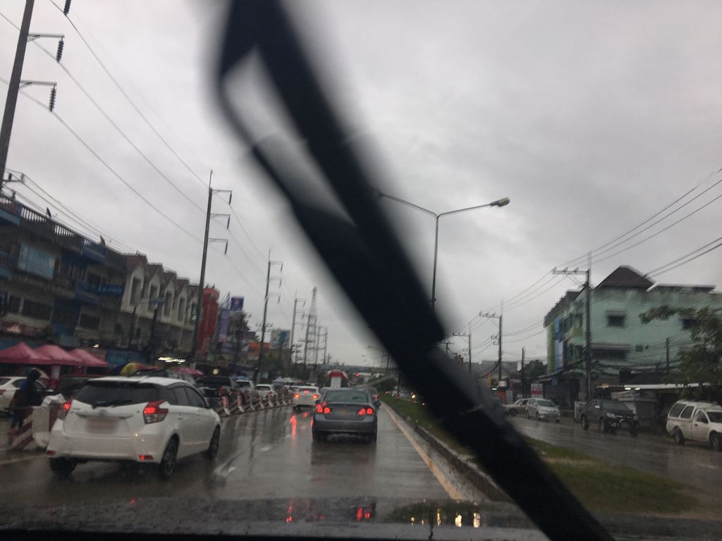 ภาพถนนตรงที่ Grugrill ตั้งอยู่ ถ่ายโดย wapriz พ.ศ. 2561 (2018) · A street-level view of where Grugrill stands, by wapriz in 2561 (2018)