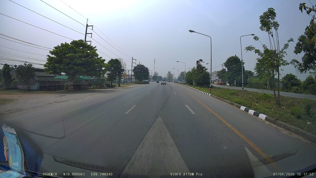 ภาพถนนตรงที่ เฟรชมาร์ทเจริญเมือง ตั้งอยู่ ถ่ายโดย ThailandCambodia พ.ศ. 2569 (2026) · A street-level view of where เฟรชมาร์ทเจริญเมือง · Freshmart Charoen Mueang stands, by ThailandCambodia in 2569 (2026)