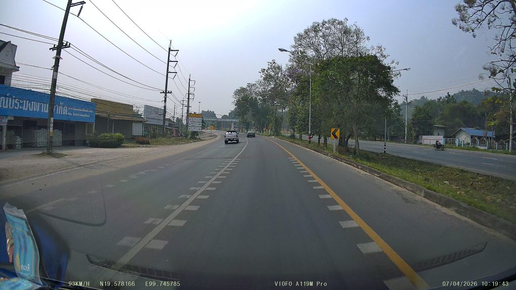 ภาพถนนตรงที่ หจก.เจริญยานยนต์2017 ตั้งอยู่ ถ่ายโดย ThailandCambodia พ.ศ. 2569 (2026) · A street-level view of where หจก.เจริญยานยนต์2017 · .Charoen Yanyon2017 Partnership stands, by ThailandCambodia in 2569 (2026)