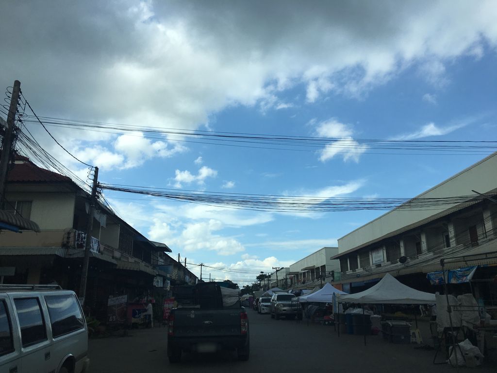ภาพถนนตรงที่ มานา หม่าล่า ตั้งอยู่ ถ่ายโดย wapriz พ.ศ. 2561 (2018) · A street-level view of where มานา หม่าล่า · Mana Mala stands, by wapriz in 2561 (2018)