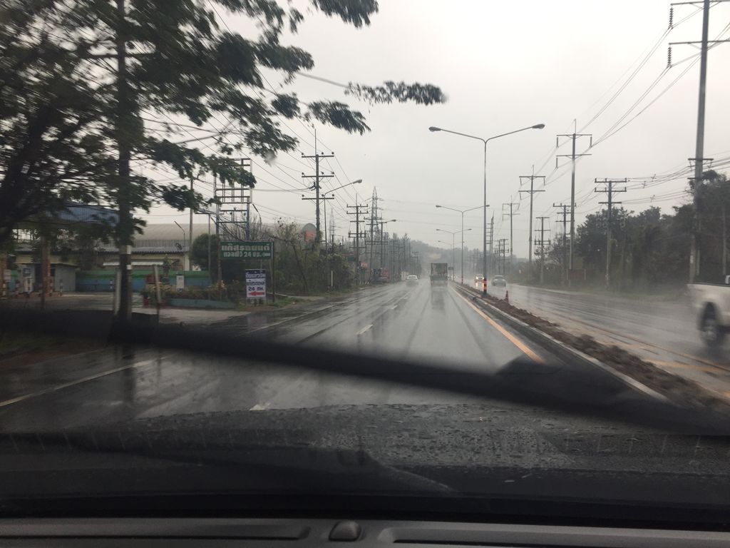 ภาพถนนตรงที่ Ecu Remap ChiangRai รีแมพเชียงราย รีแมพกล่องหลัก ตั้งอยู่ ถ่ายโดย chanon พ.ศ. 2561 (2018) · A street-level view of where Ecu Remap ChiangRai รีแมพเชียงราย รีแมพกล่องหลัก stands, by chanon in 2561 (2018)