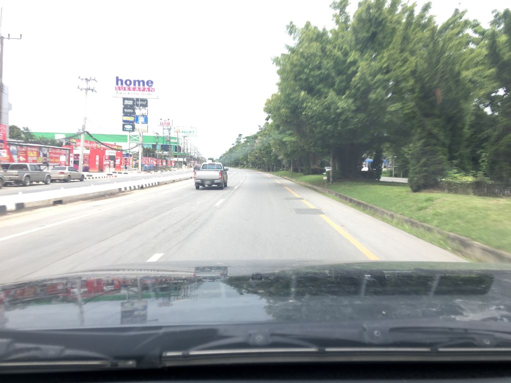 ภาพถนนตรงที่ ร้าน ชาญไดนาโม ตั้งอยู่ ถ่ายโดย wapriz พ.ศ. 2561 (2018) · A street-level view of where ร้าน ชาญไดนาโม · Ran Chandainamo stands, by wapriz in 2561 (2018)