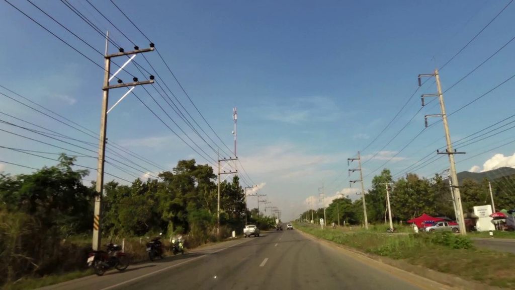 ภาพถนนตรงที่ เตี๋ยว ฮิม ห้วย ตั้งอยู่ ถ่ายโดย toffy พ.ศ. 2561 (2018) · A street-level view of where เตี๋ยว ฮิม ห้วย · Tiao Him Huai stands, by toffy in 2561 (2018)