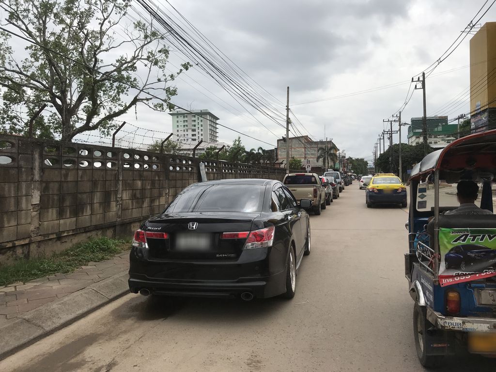 ภาพถนนตรงที่ เตียงผู้ป่วย B-MEDshop ตั้งอยู่ ถ่ายโดย kiw พ.ศ. 2561 (2018) · A street-level view of where เตียงผู้ป่วย B-MEDshop stands, by kiw in 2561 (2018)