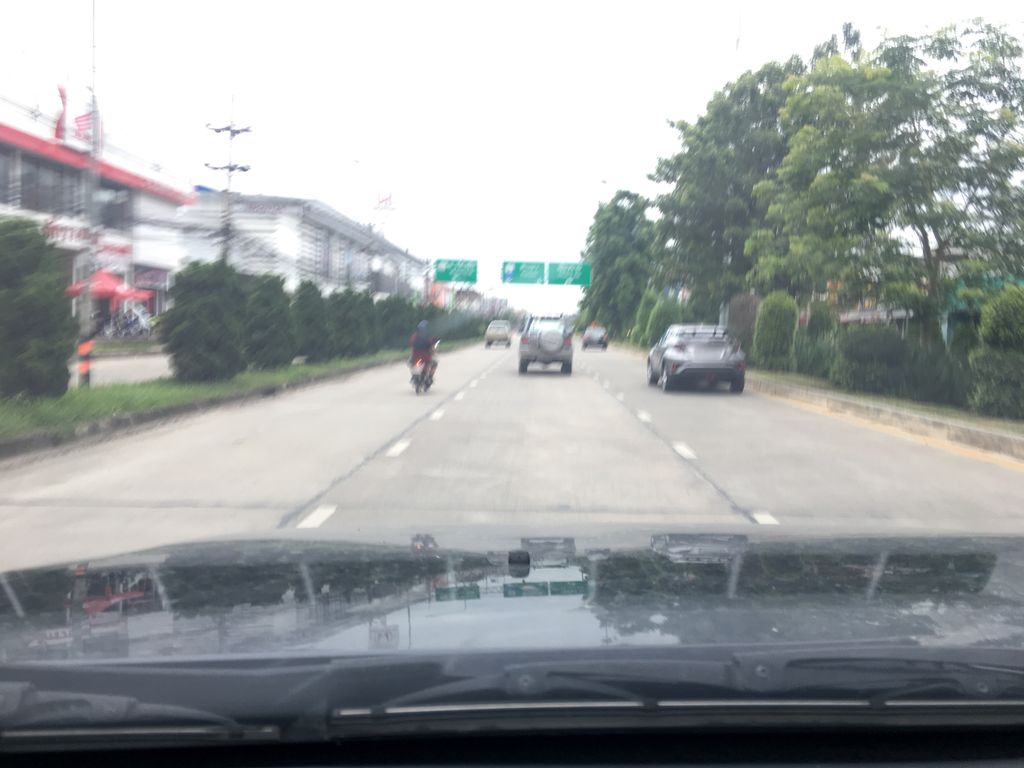 ภาพถนนตรงที่ Digital lock เชียงราย ตั้งอยู่ ถ่ายโดย wapriz พ.ศ. 2561 (2018) · A street-level view of where Digital lock เชียงราย stands, by wapriz in 2561 (2018)