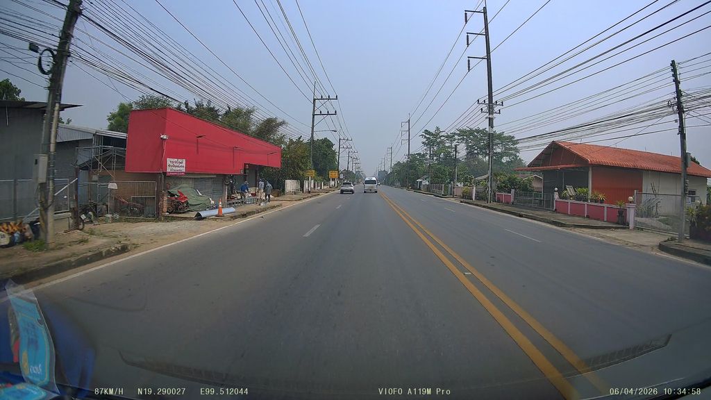 ภาพถนนตรงที่ Lucky Bar-ลัคกี้บาร์ ตั้งอยู่ ถ่ายโดย ThailandCambodia พ.ศ. 2569 (2026) · A street-level view of where Lucky Bar-ลัคกี้บาร์ stands, by ThailandCambodia in 2569 (2026)