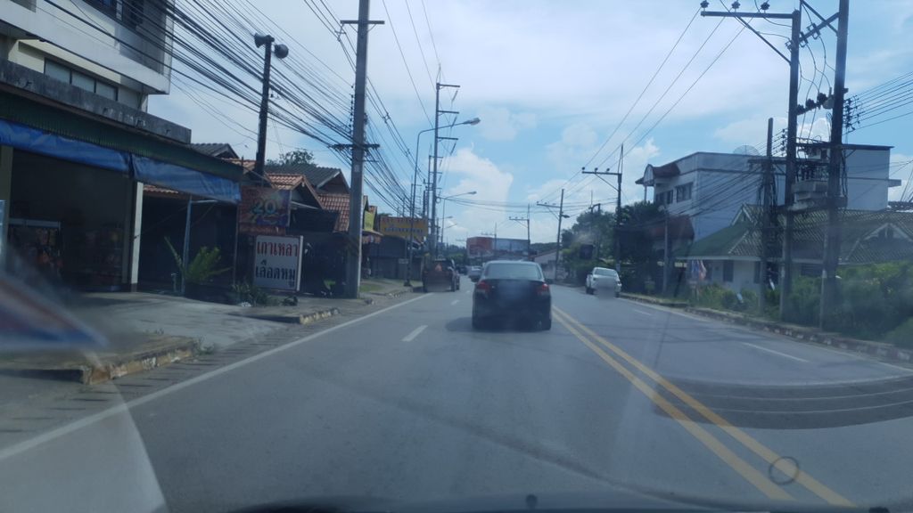 ภาพถนนตรงที่ เจเจ เพ็ทช็อป ตั้งอยู่ ถ่ายโดย silamanee พ.ศ. 2561 (2018) · A street-level view of where เจเจ เพ็ทช็อป · J J Pet Shop stands, by silamanee in 2561 (2018)