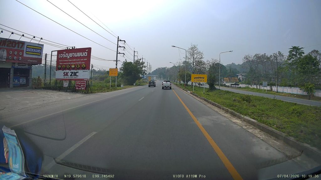 ภาพถนนตรงที่ สวนผัก มงคลฟาร์ม ตั้งอยู่ ถ่ายโดย ThailandCambodia พ.ศ. 2569 (2026) · A street-level view of where สวนผัก มงคลฟาร์ม · Phak Mongkhon Farm Garden stands, by ThailandCambodia in 2569 (2026)