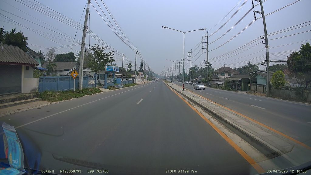 ภาพถนนตรงที่ บ้านฟ้า ตั้งอยู่ ถ่ายโดย ThailandCambodia พ.ศ. 2569 (2026) · A street-level view of where บ้านฟ้า · Ban Fa stands, by ThailandCambodia in 2569 (2026)