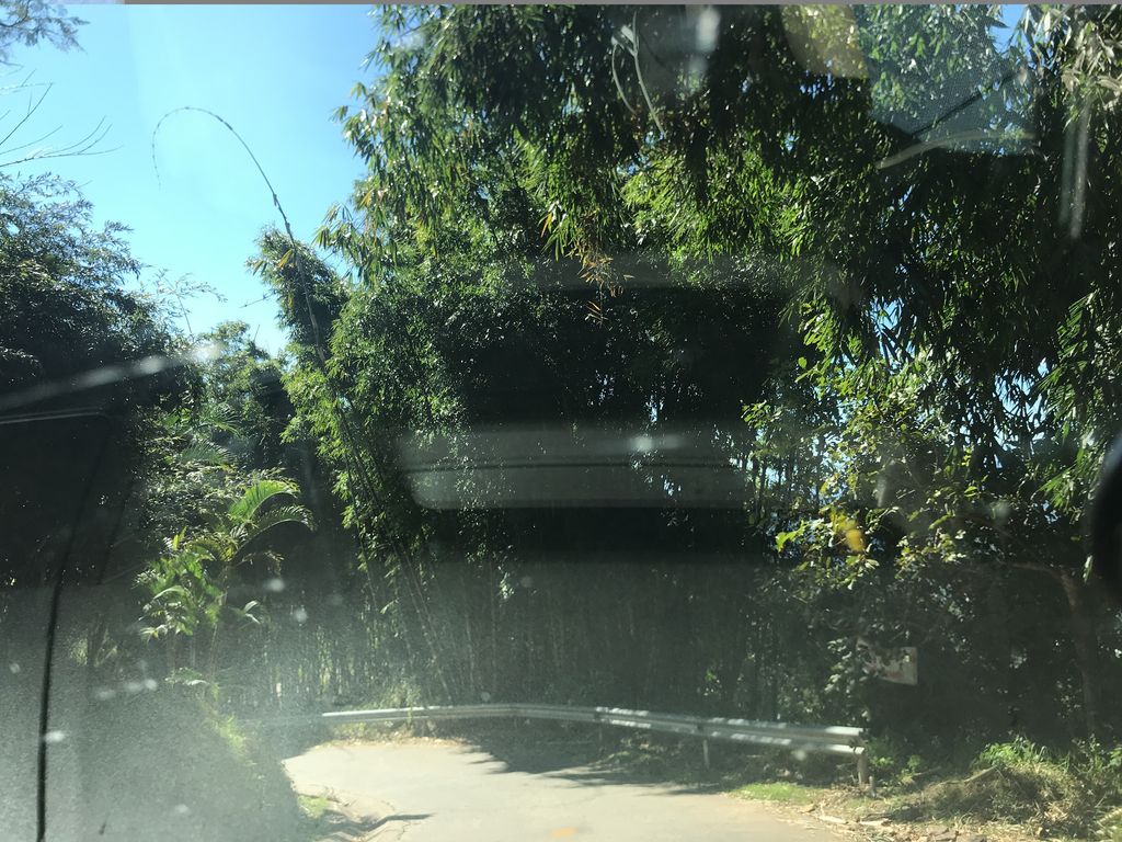 ภาพถนนตรงที่ View isara ตั้งอยู่ ถ่ายโดย chanon พ.ศ. 2561 (2018) · A street-level view of where View isara stands, by chanon in 2561 (2018)