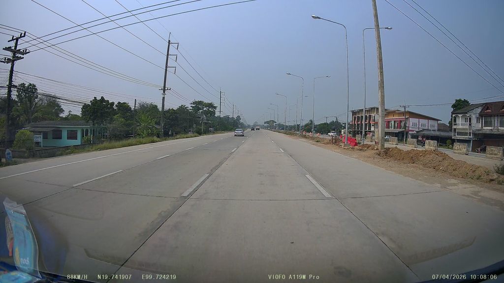 ภาพถนนตรงที่ นราชาชักสาขาปากทางแม่สรวย ตั้งอยู่ ถ่ายโดย ThailandCambodia พ.ศ. 2569 (2026) · A street-level view of where นราชาชักสาขาปากทางแม่สรวย · Narachachak Sakha Pakthang Mae Suai stands, by ThailandCambodia in 2569 (2026)